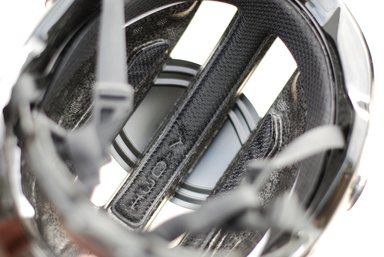 Système de ventilation interne du casque Abus HUD-Y Ace