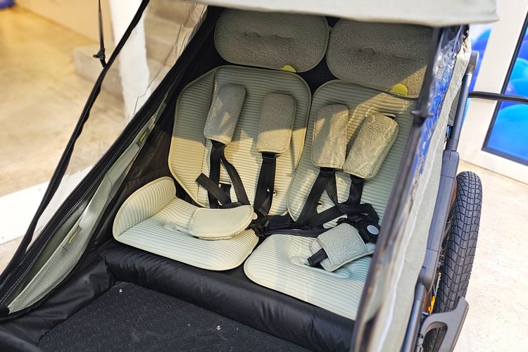 Remorque vélo enfant pliable Rockrider EXPL 900 intérieur