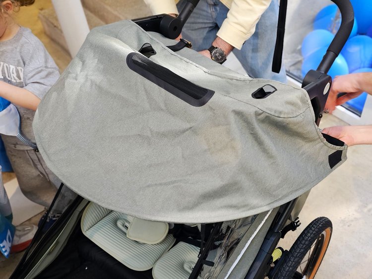 Remorque vélo enfant pliable Rockrider EXPL 900 pare-soleil