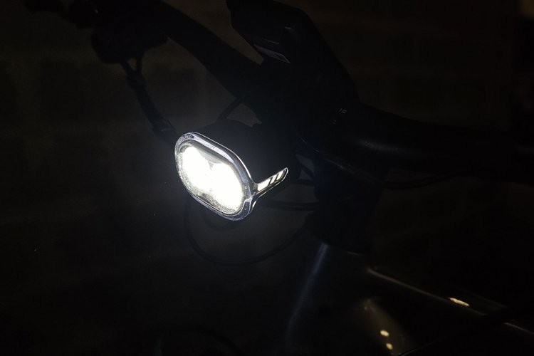 Tenways AGO X Special Edition éclairage avant