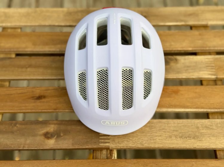 Vue supérieure du casque vélo enfant Abus