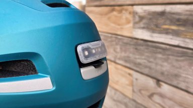 Feu arrière intégré du casque vélo Met E-Mob MIPS