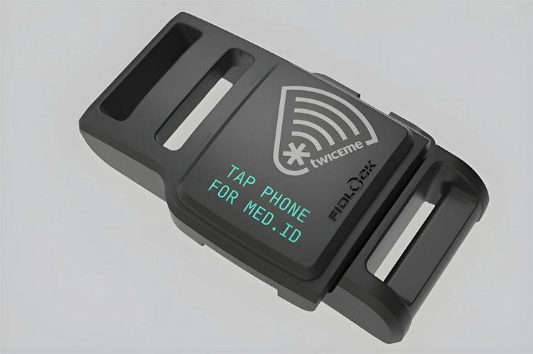 Boucle SNAP FIDLOCK avec technologie NFC Twiceme intégrée pour transmettre données médicales aux secours