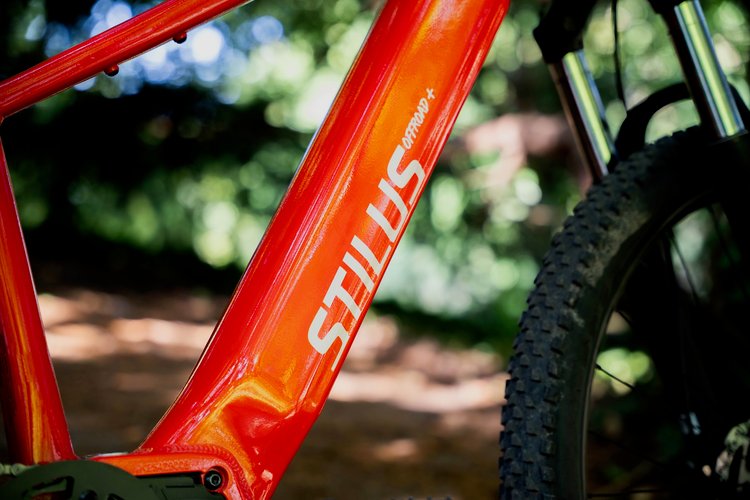 Cadre et batterie 720 Wh intégrée du Decathlon Stilus Offroad+