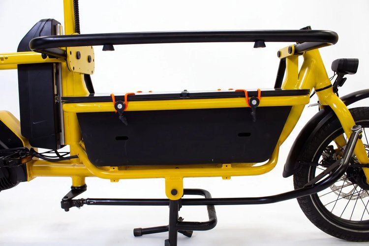 Omm Holii transport avant