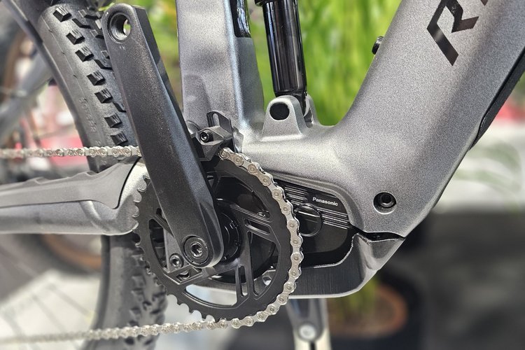 Raymon Ridok 2027 moteur Panasonic GXM