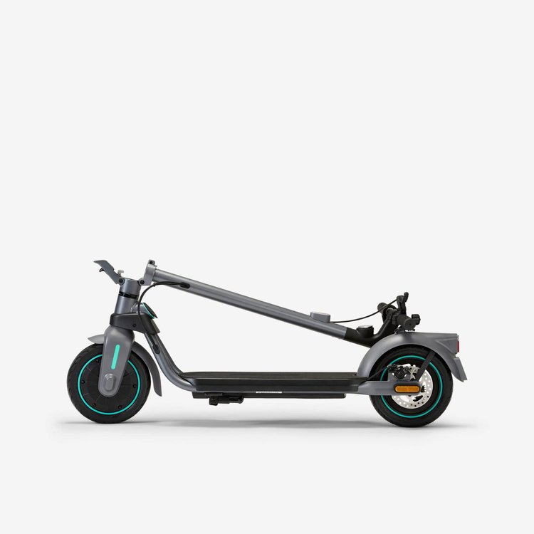 Trottinette électrique Btwin SD500 E pliée, vue de profil