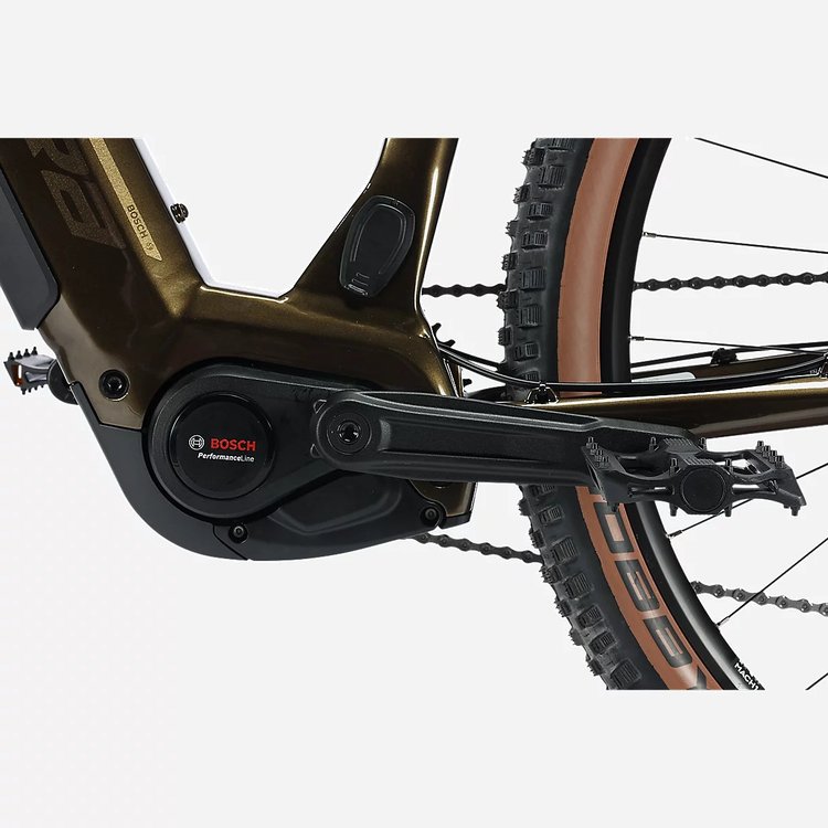 moteur Bosch Performance Line au pédalier du VTT électrique Nakamura E-SUMMIT 990