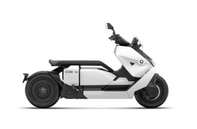 BMW CE 04