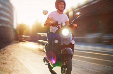 Bonus scooters et motos électriques 2018 : la prime passera à 900 euros