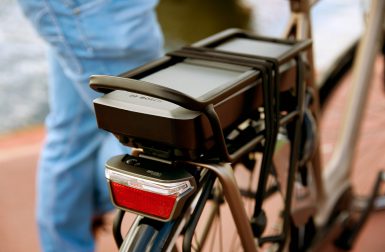 Comment Bosch facilite la recharge des vélos électriques