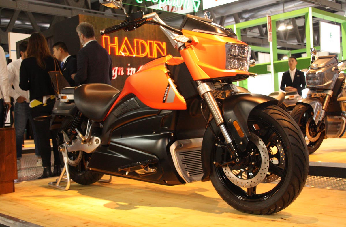 Hadin Panther : la moto cruiser électrique en images à EICMA