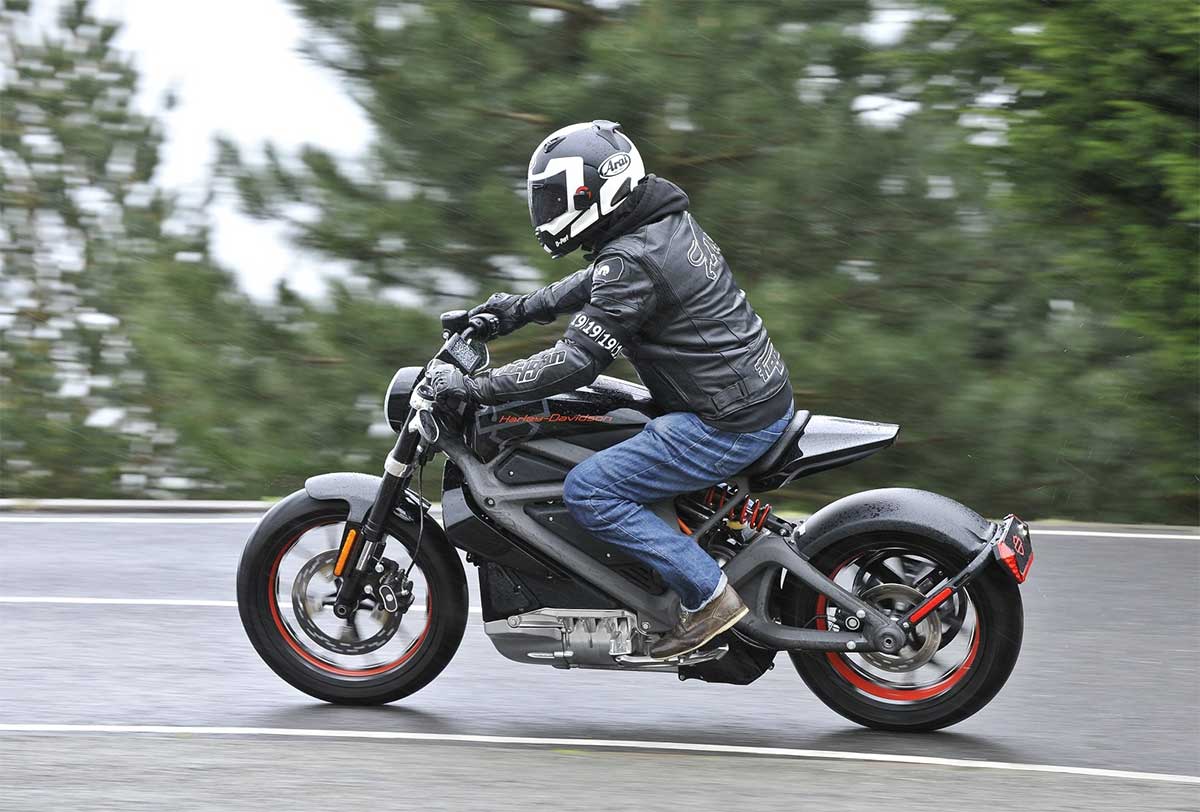 Harley-Davidson : une moto électrique nommée Revelation ?
