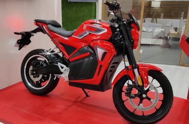 Hero AE-47 : une nouvelle moto électrique à petit prix