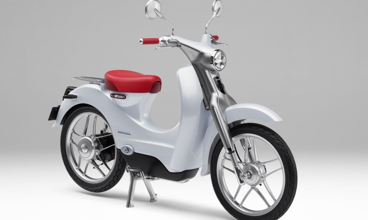 Honda lancera son premier scooter électrique en 2018