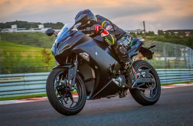 Moto électrique Kawasaki : un nom et des détails révélés