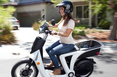 Peugeot veut lancer trois scooters électriques d’ici trois ans