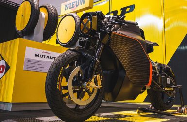 Saroléa N60 : la moto électrique belge s’expose à Bruxelles