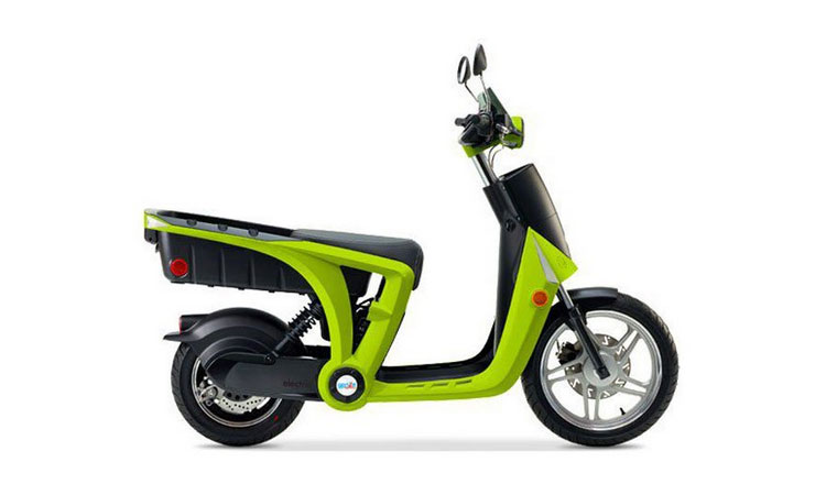 Peugeot GenZe : un nouveau scooter électrique dans la gamme du lion en 2017