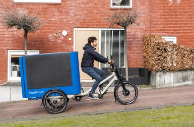 Ils inventent le premier vélo cargo solaire au monde