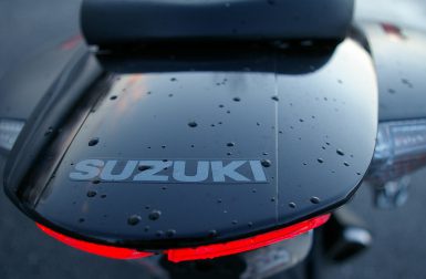Moto électrique : pour Suzuki, le marché n’est pas prêt