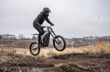 UBCO lance son nouveau motocross électrique