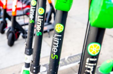 Les trottinettes électriques de Lime sauvées par Uber
