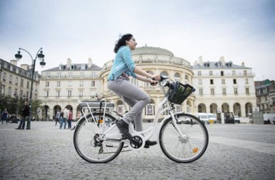 Vélo électrique : Rennes reconduit son offre de location longue durée en 2017