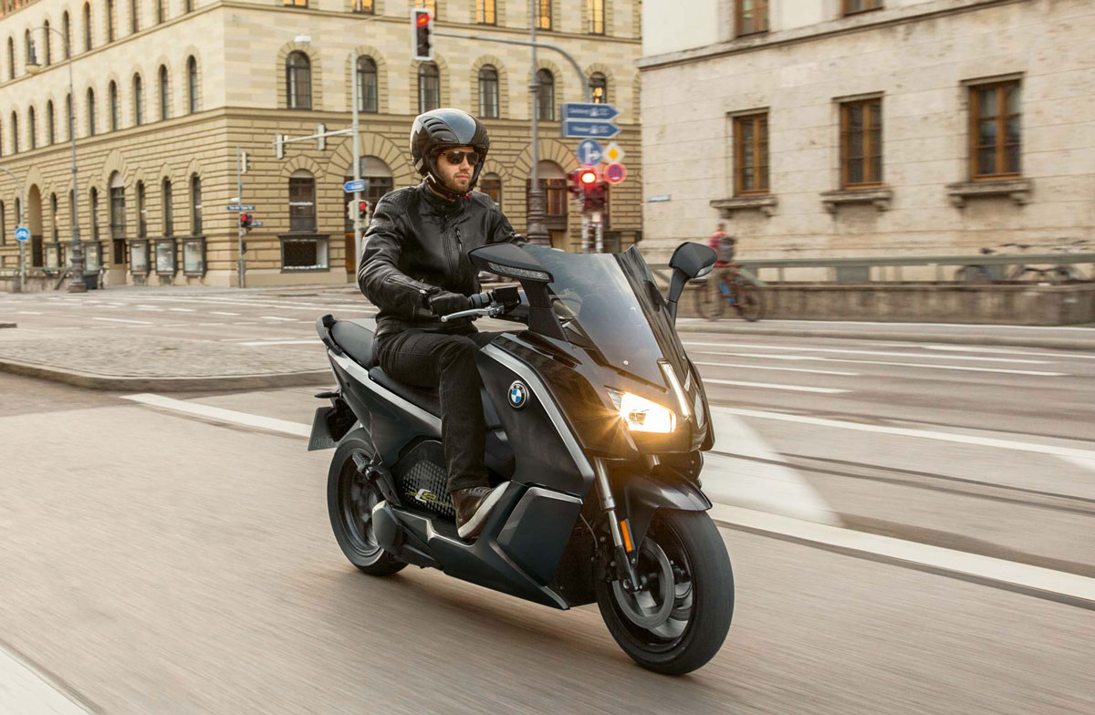 Scooters et motos électriques : les ventes en Europe ont bondi de 75 % au premier semestre