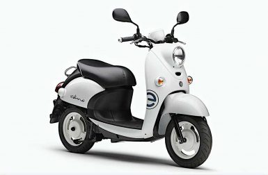 Yamaha e-Vino : la Vespa électrique nippone à petit prix