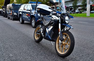 Moto électrique : Zero Motorcycles séduit la police espagnole