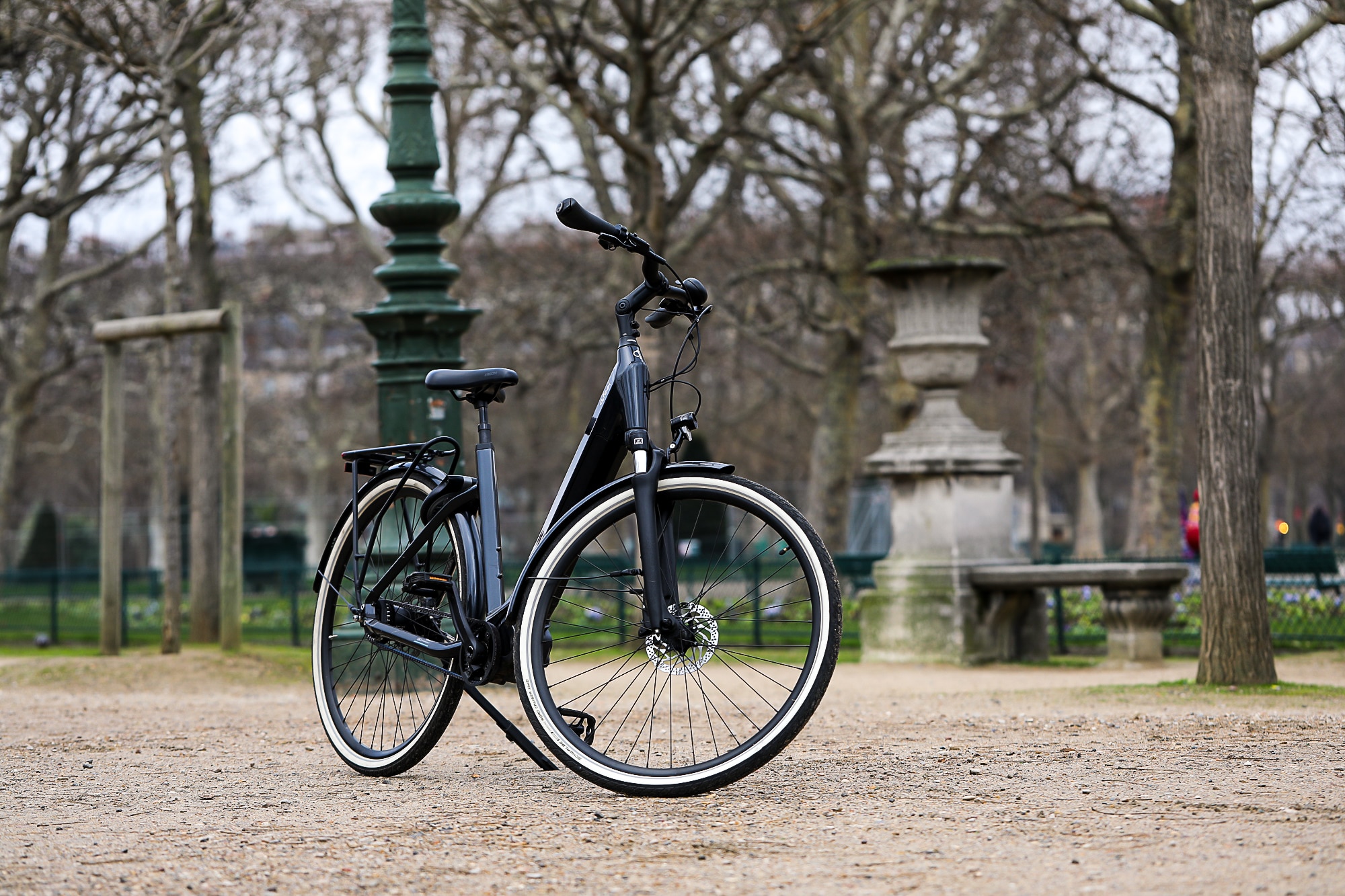 Vélo électrique O2feel iSwan City Boost 6.1, vélo de ville électrique  premium élégant et performant.