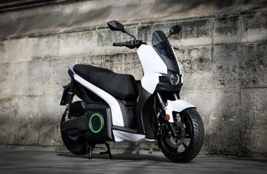 Essai Silence S01 Basic : le scooter électrique urbain idéal ?