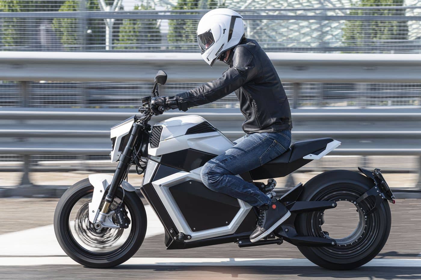 Verge TS : la moto électrique sans moyeu débute sa production