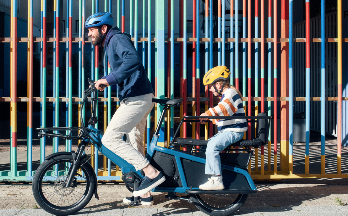 Riese & Müller Multitinker : un vélo cargo électrique urbain et polyvalent