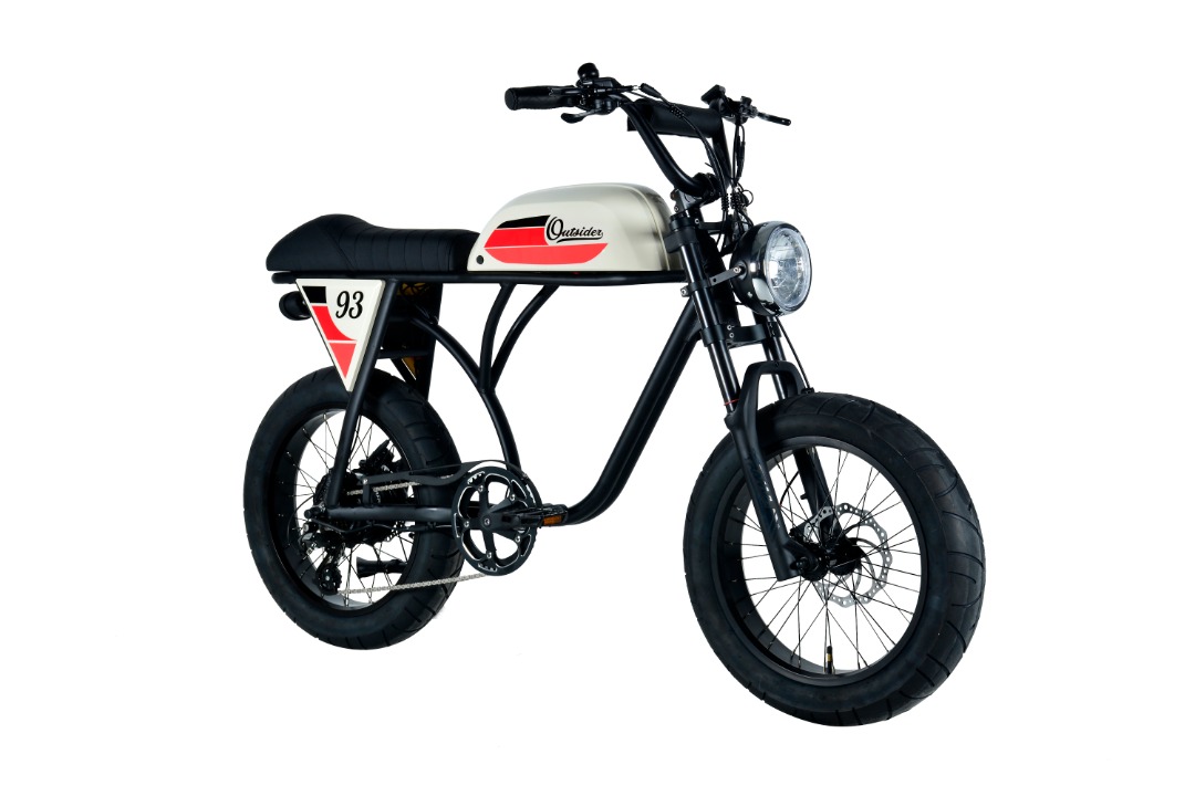 Test] Michael Blast Outsider – Moitié vélo électrique, moitié moto, 100%  imparfait