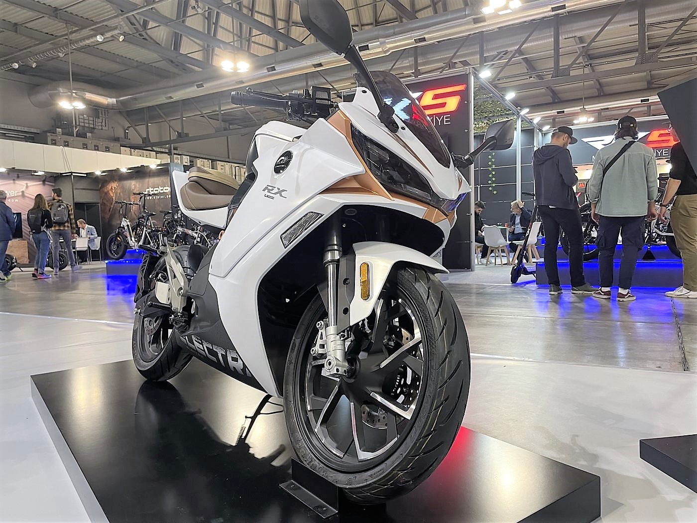 QJ Motor RX : pourquoi cette moto électrique est un gros fake