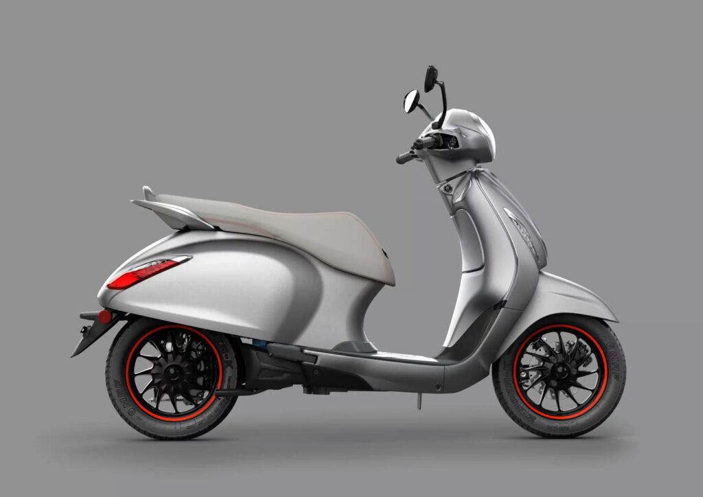 Scooter KTM confirme une Vespa électrique pour l