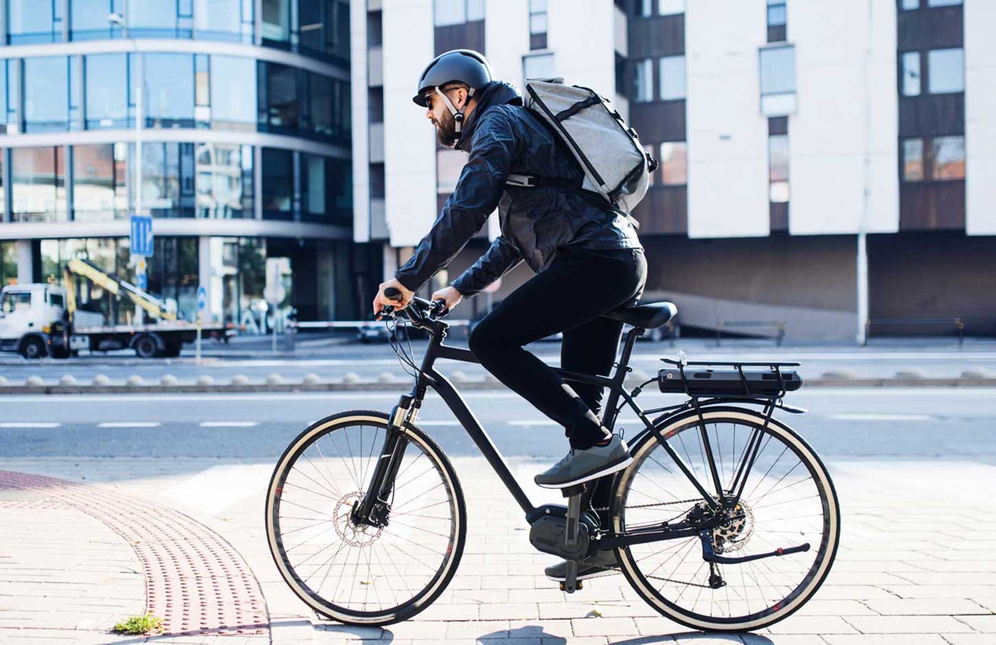 Pourquoi Amsterdam veut brider les vélos électriques