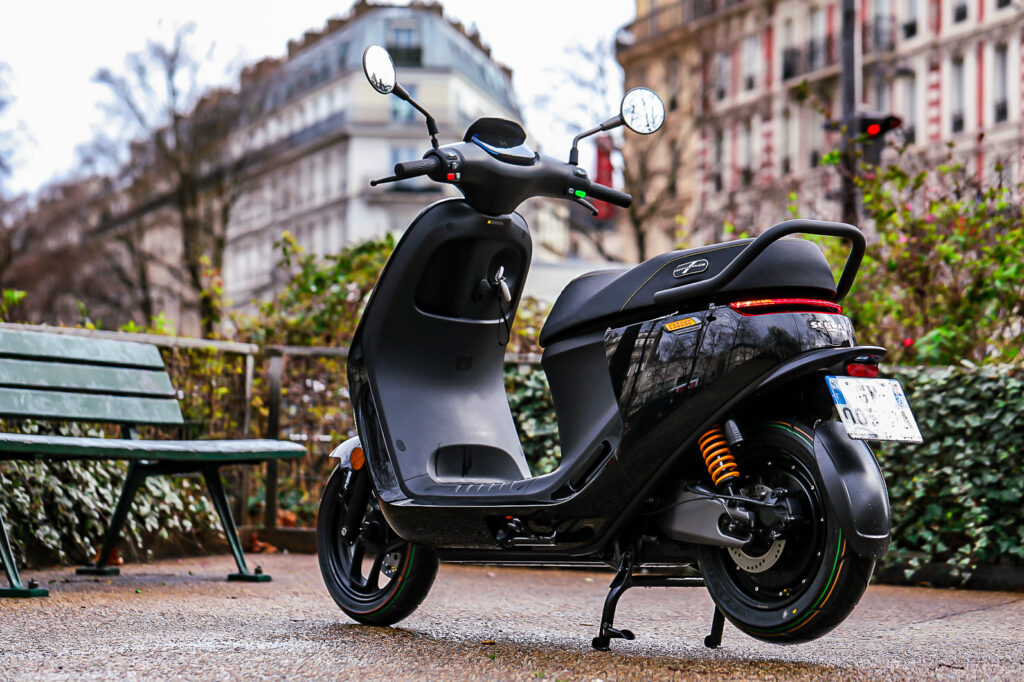 Essai Segway E300SE un 125 électrique tout équipé à moins