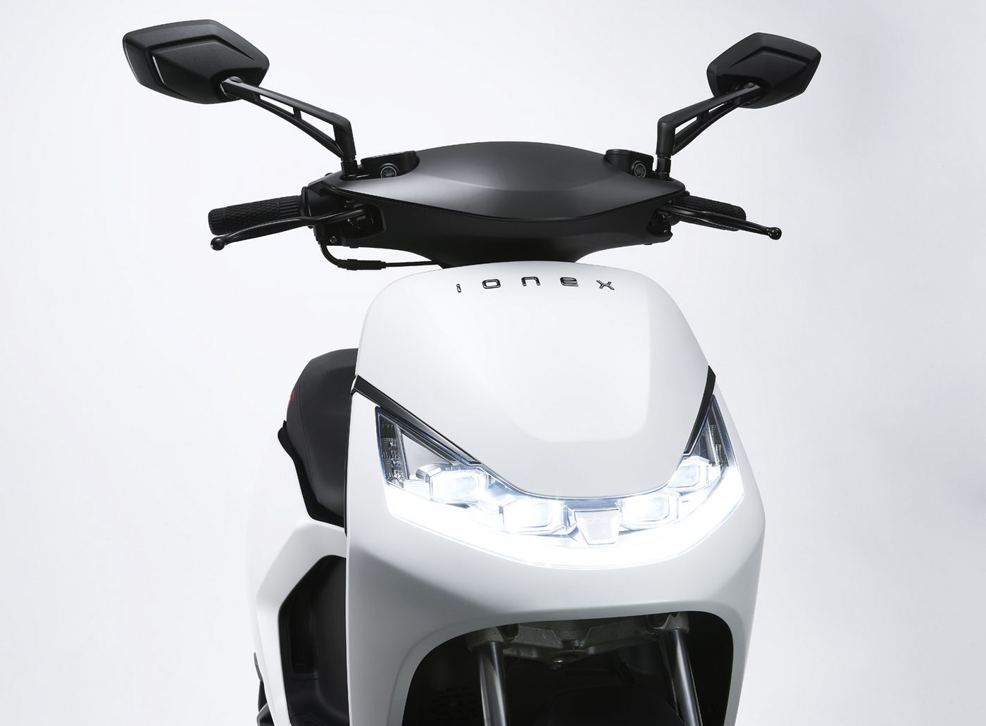Ionex S7 : le premier scooter électrique 125 de Kymco arrive en Europe