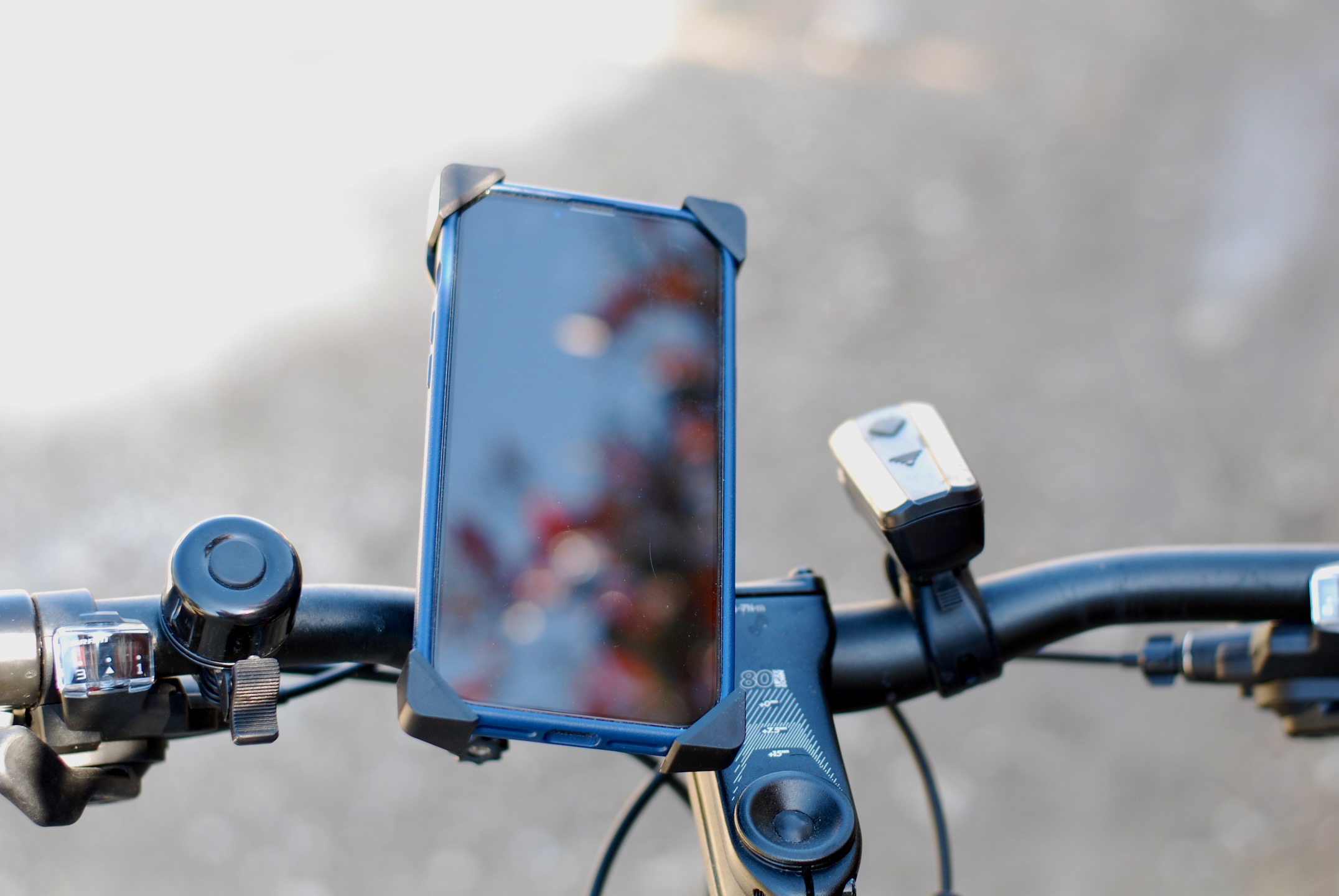 Support smartphone pour votre vélo électrique