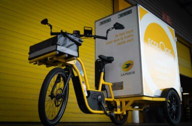 Vélos-cargos électriques : La Poste booste sa flotte