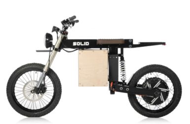 Solid MX : minimaliste, cette moto électrique sans permis promet jusqu’à 140 km d’autonomie