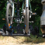 Zoom sur les rails de support du Norauto e-Fit 200 pour vélos électriques