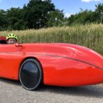 Luc Alexis et son vélomobile à assistance électrique Katanga WAW