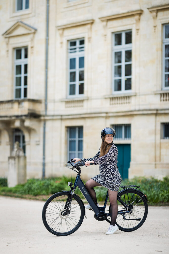 MoBY ce vélo électrique urbain intègre des vitesses automatiques — free download