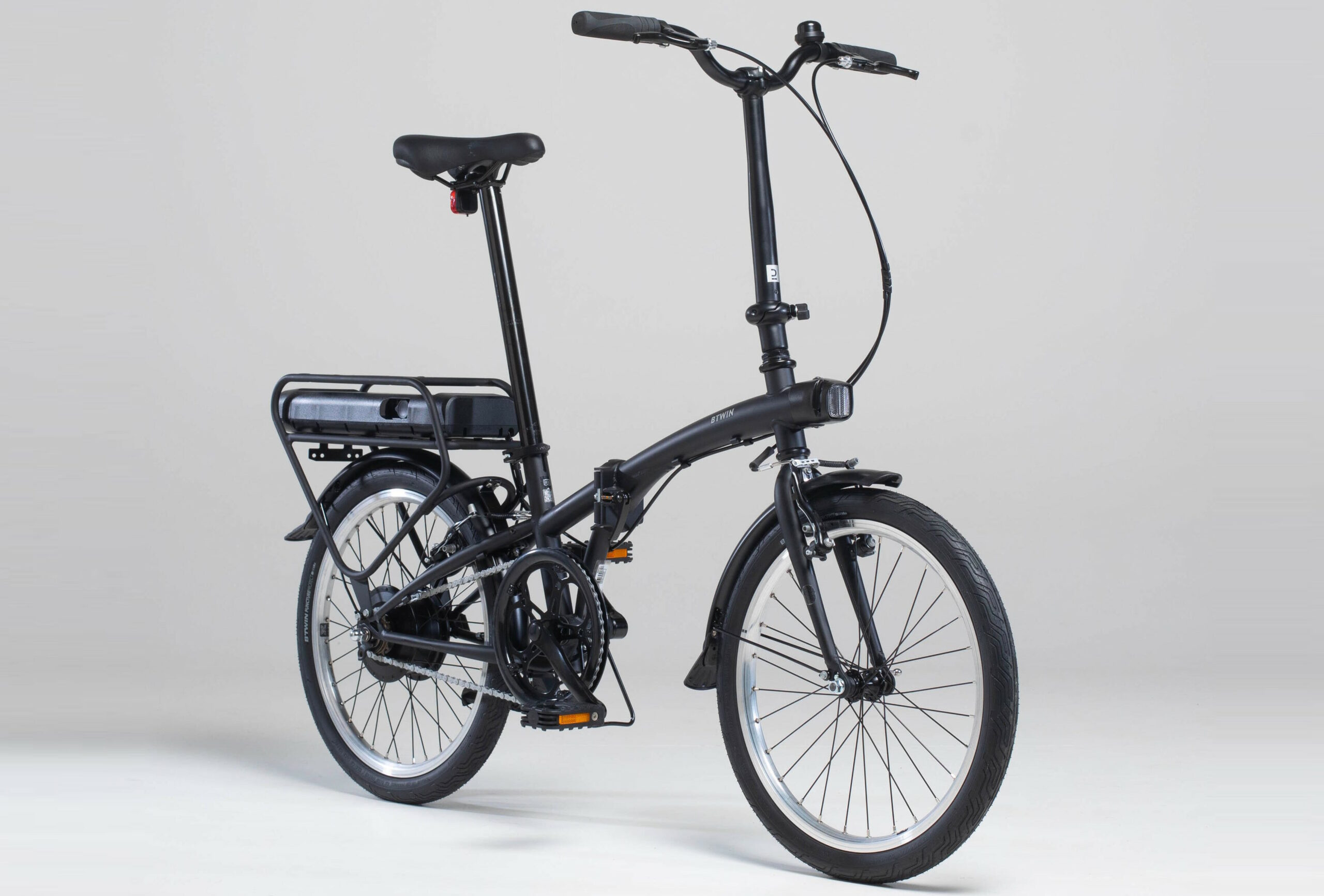 Vélo électrique pliant Decathlon : le Btwin E Fold 100 est encore moins cher