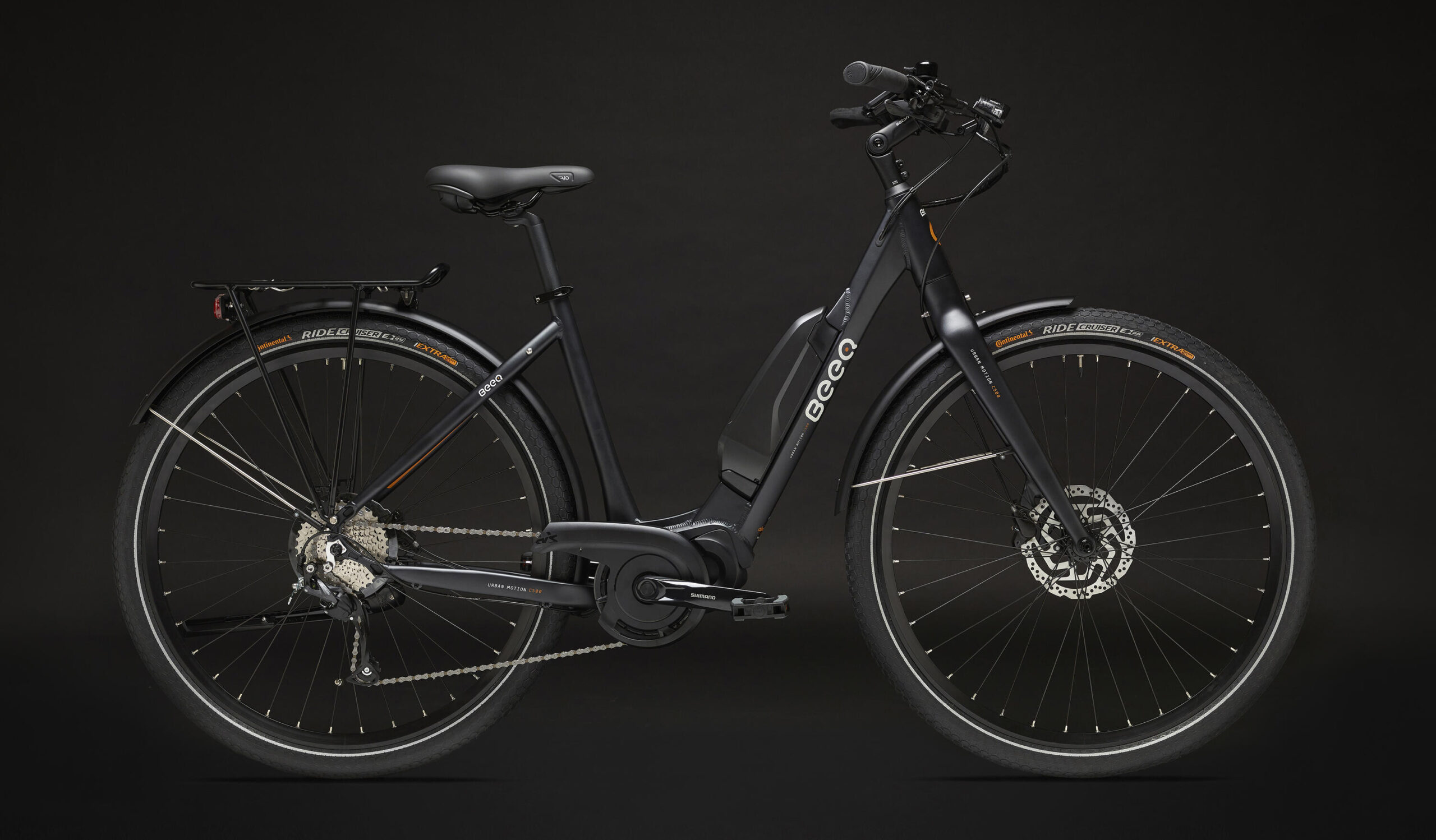 Promo Decathlon sur ce vélo électrique urbain à la configuration sérieuse
