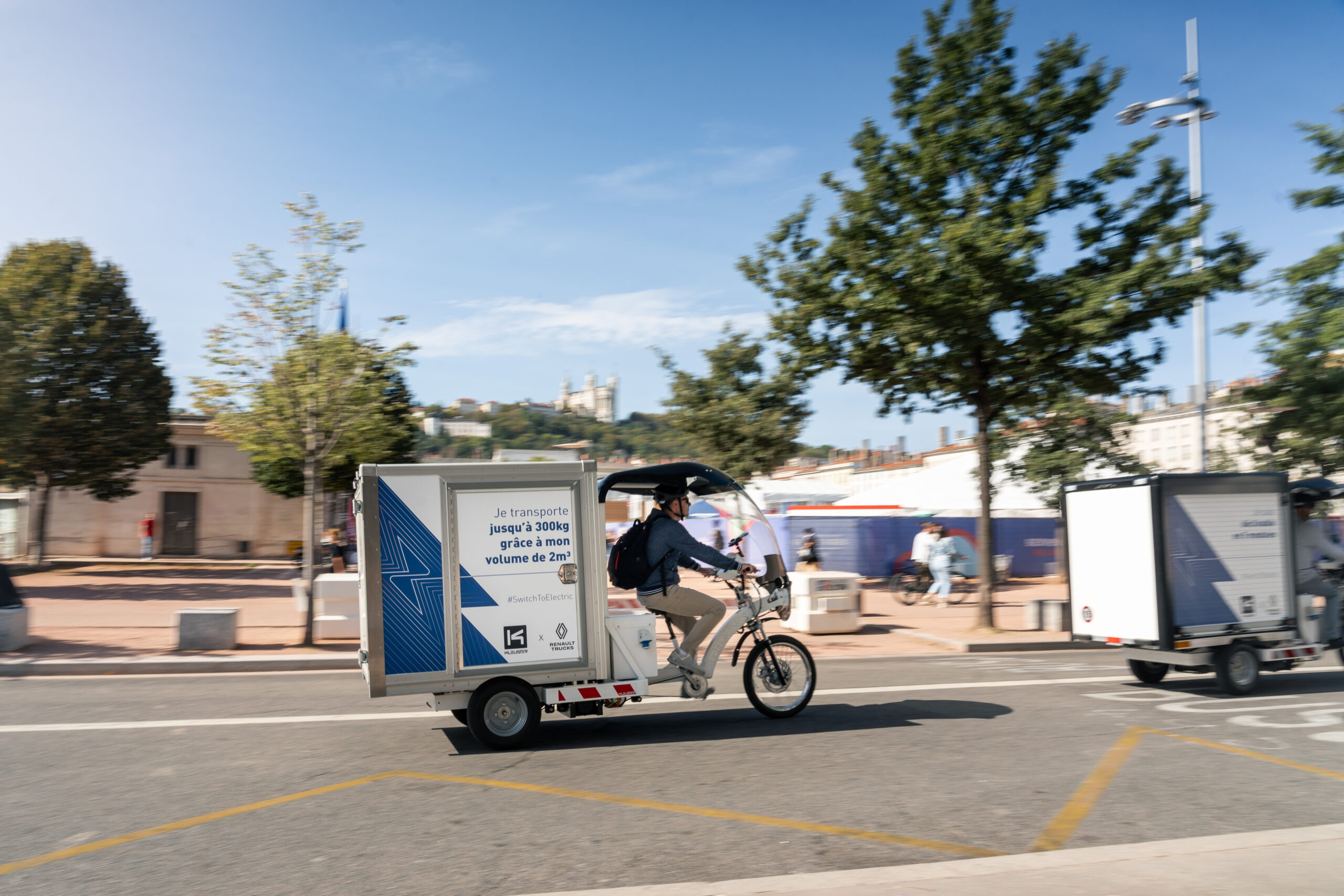 Kleuster Freegônes : on a piloté cet incroyable vélo cargo électrique destiné à la livraison et au fooding
